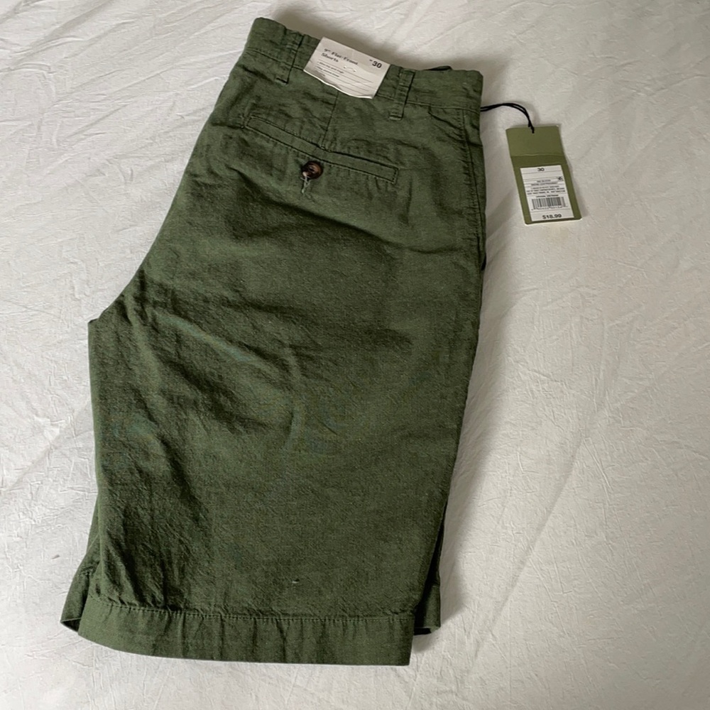 BNWT Goodfellow men’s “Linden” shorts